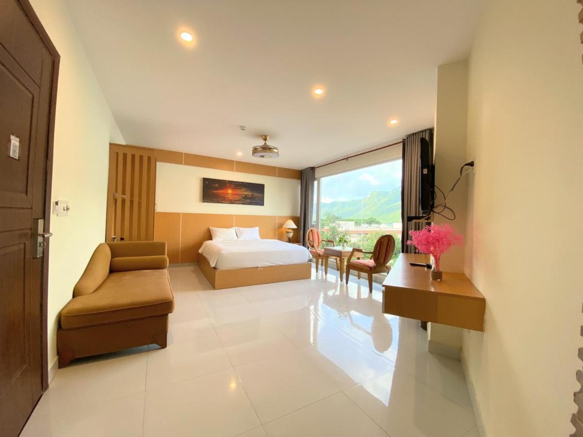 Conson Hotel Chi Khu Co Ong Dış mekan fotoğraf