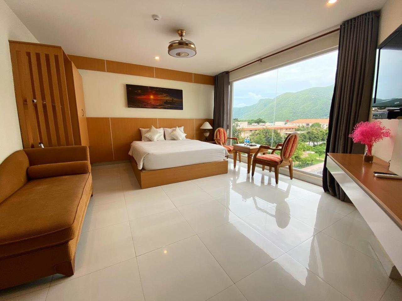 Conson Hotel Chi Khu Co Ong Dış mekan fotoğraf