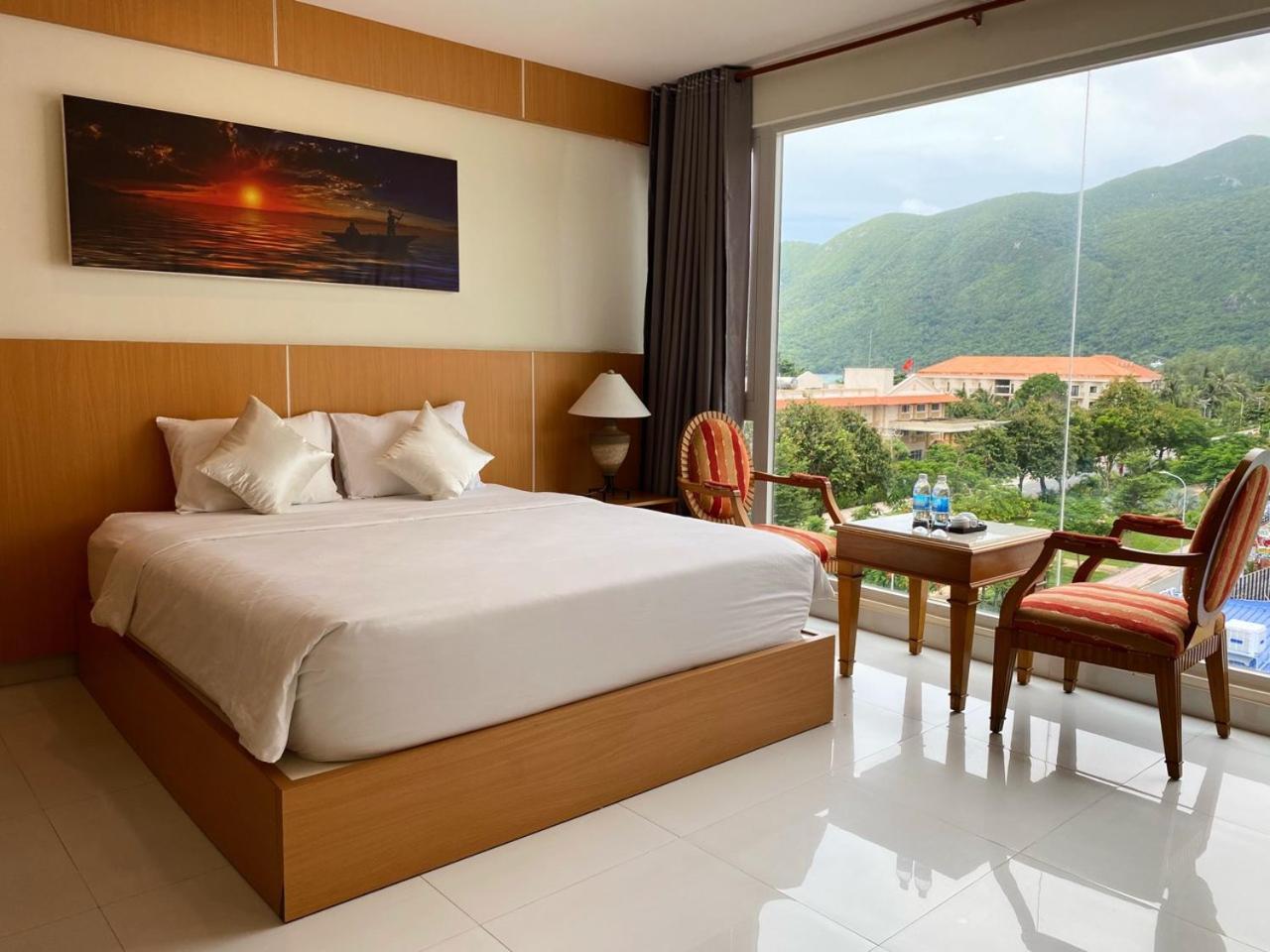 Conson Hotel Chi Khu Co Ong Dış mekan fotoğraf