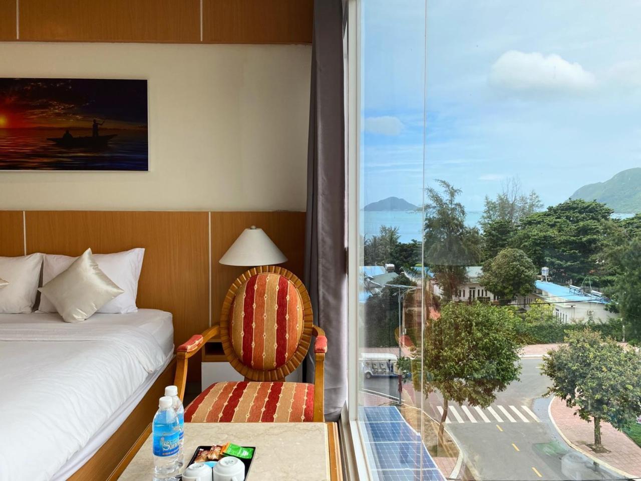 Conson Hotel Chi Khu Co Ong Dış mekan fotoğraf