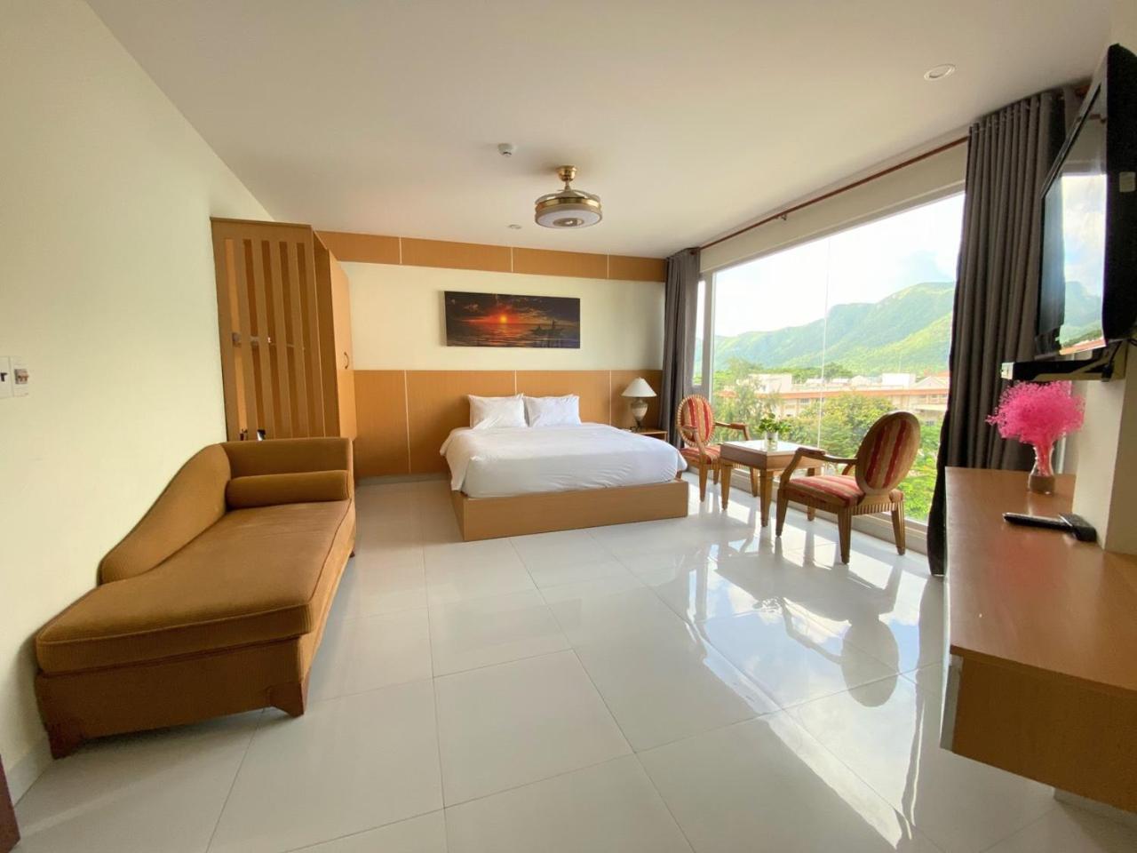 Conson Hotel Chi Khu Co Ong Dış mekan fotoğraf