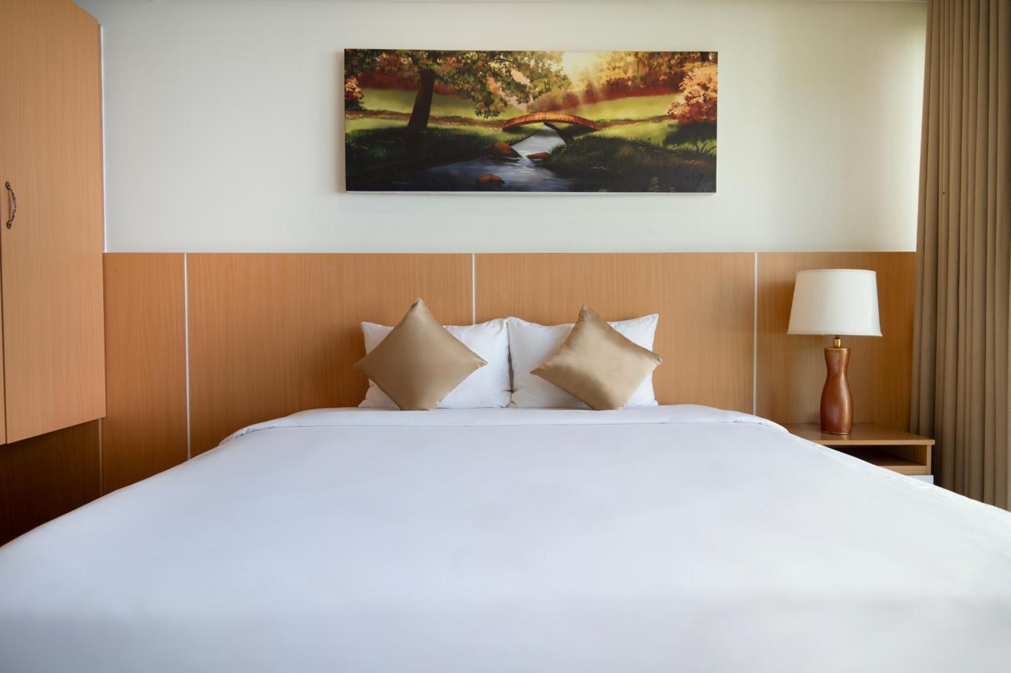 Conson Hotel Chi Khu Co Ong Dış mekan fotoğraf